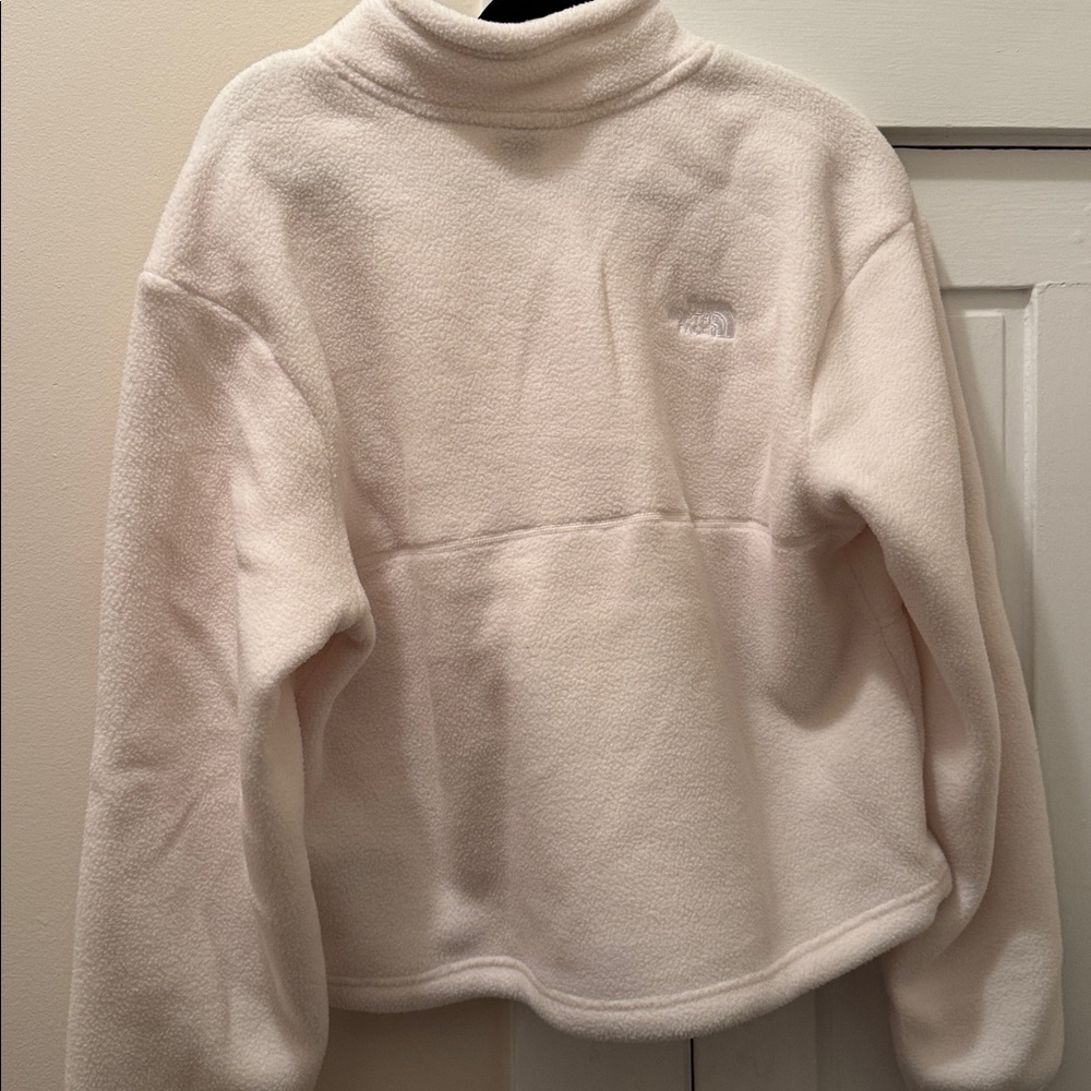 The North Face Women's White Fleece Quarter-Zip Sweater - Picture 5 of 5